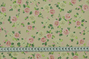 Cotone fiammato rosa pallido a roselline