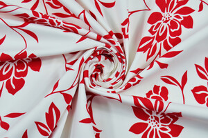 Gabardine di cotone stretch bianco a grandi fiori rossi