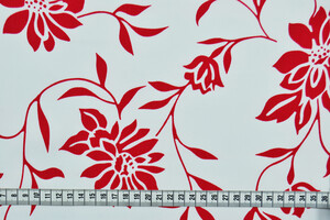 Gabardine di cotone stretch bianco a grandi fiori rossi