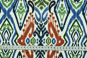 Raso leggero di viscosa stampa etnica blu