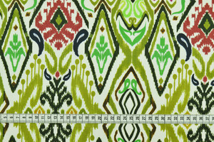 Raso leggero di viscosa stampa etnica