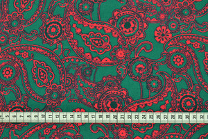 Viscosa verde fantasia orientale paisley fucsia