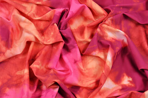 Lycra fantasia astratta viola e vermiglione