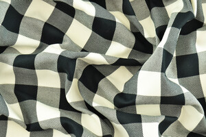 Twill a quadri bianco e nero in tinto filo