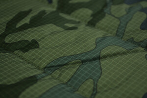 Trapuntato idrorepellente ripstop double face mimetico/verde militare