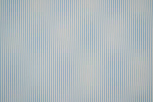 Popeline misto cotone stretch bianco a righe azzurre