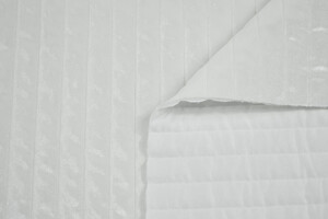 Trapuntato double face con ciniglia bianca