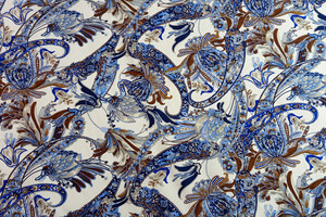 Popeline di cotone con fantasia paisley e floreale